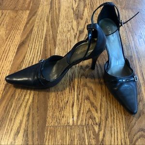 Pointy toe buckle heels